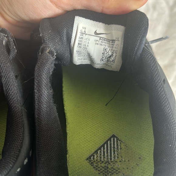 Nike Running Shoes - Picture 4 of 4